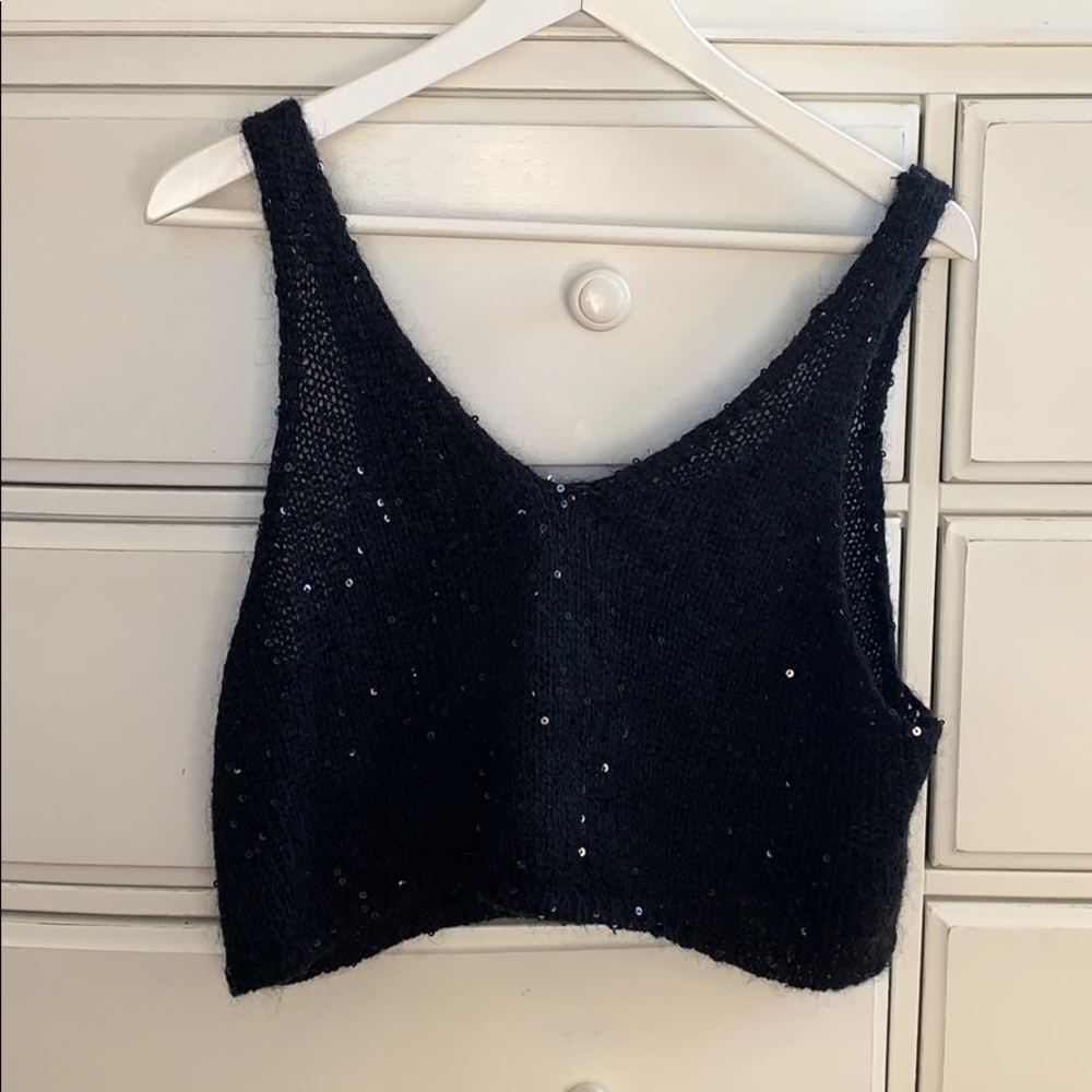 Cropped sequin tank top